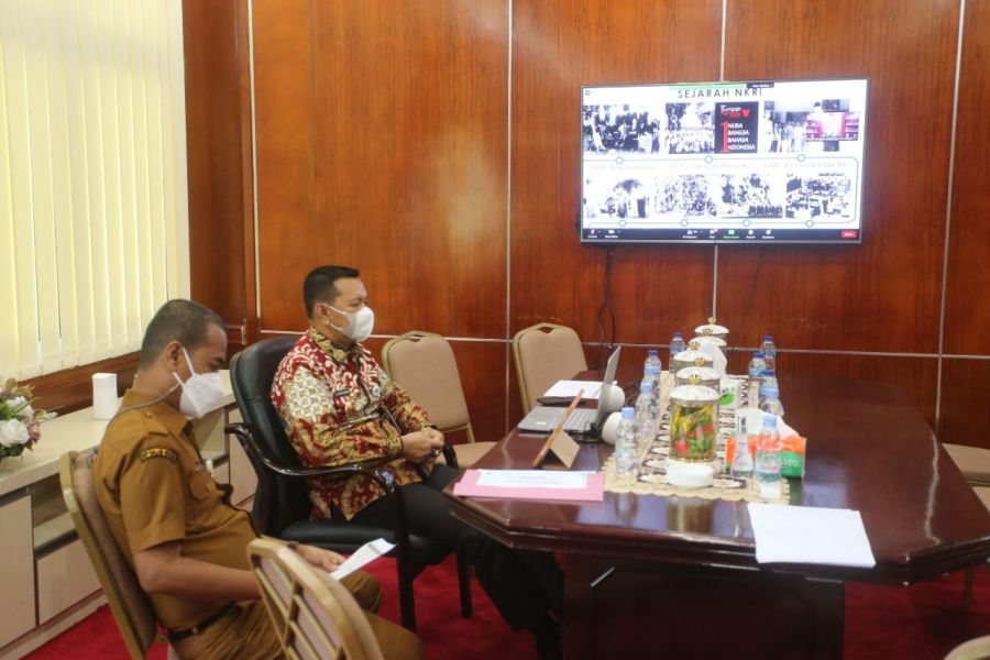 Bupati dan Wakil Bupati Rokan Hulu Ikuti Pembekalan Kepemimpinan Pemerintahan Dalam Negeri TH 2021