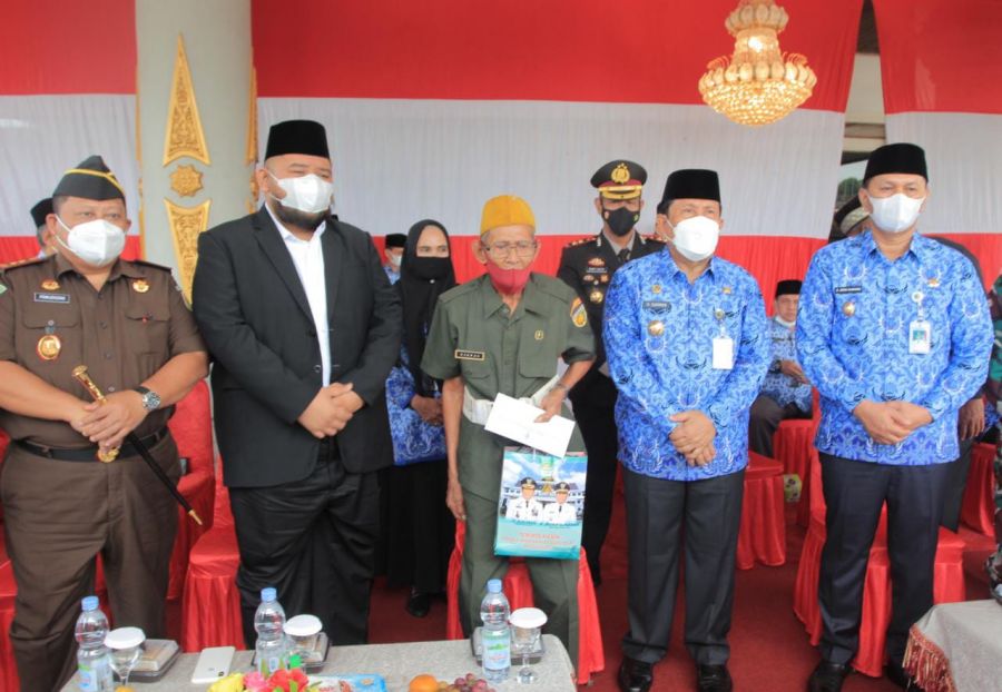 Bupati Sukiman di Hari Pahlawan Ajak Masyarakat Jaga Persatuan dan Persamaan