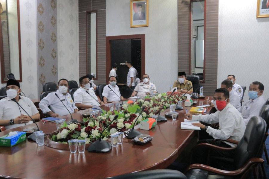 Demi Wujudkan Vaksinasi Jelang Akhir Tahun 70 Persen, Sukiman Perintahkan Satgas Jangan Libur