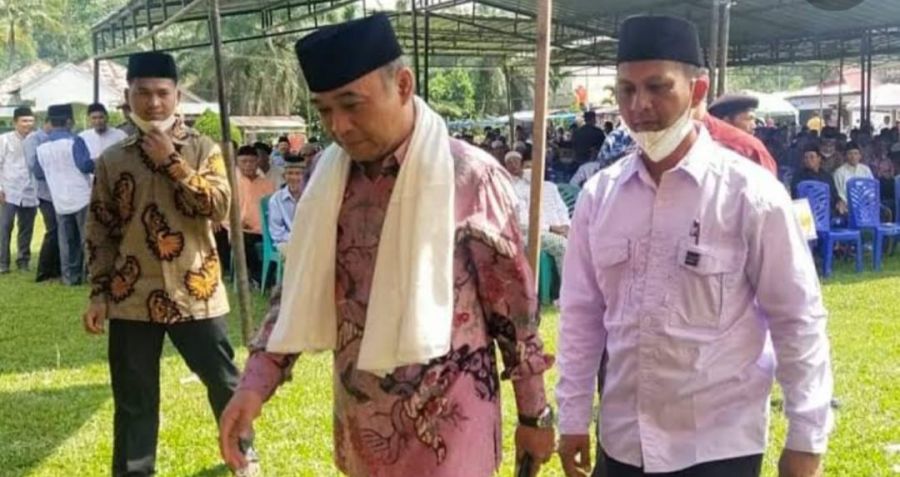 Diguyur Hujan, Desa Sialang Rindang Tetap gelar Tabligh Akbar