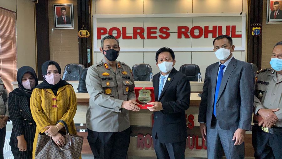 H Sukiman dan Kapolres Pimpin Rapat Evaluasi Pelaksanaan Vaksinasi