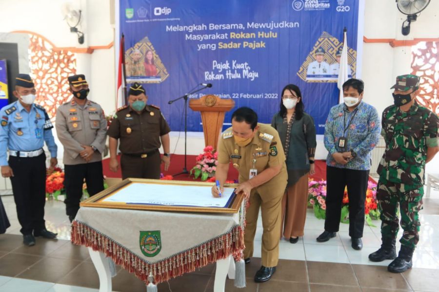 H.Sukiman Ajak Wajib Pajak di Rohul Tepat waktu Laporkan SPT