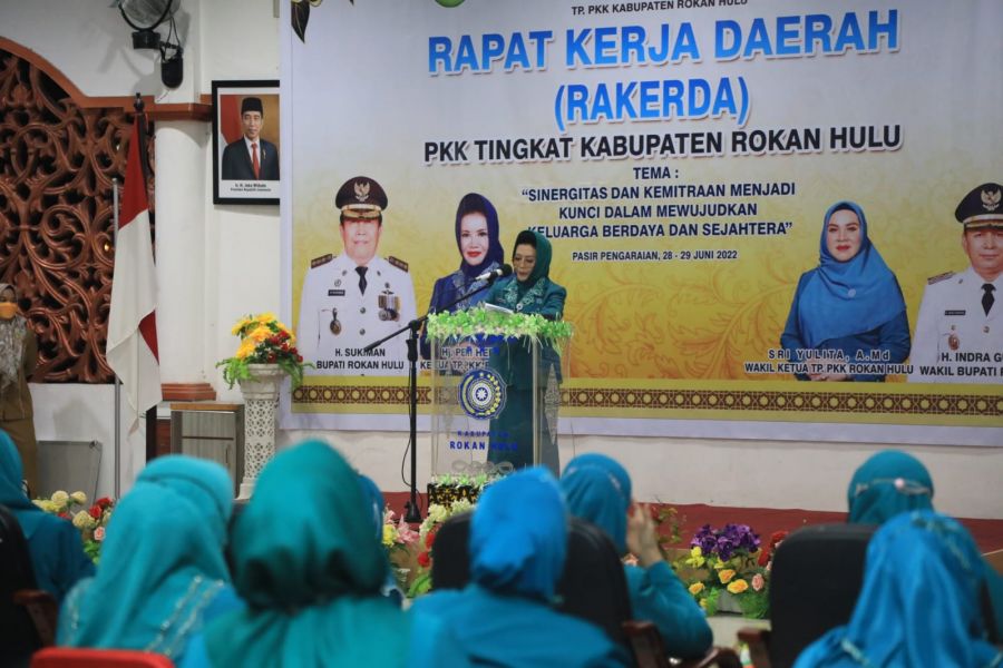 H. Sukiman Secara Resmi Buka Rakerda TP PKK Kabupaten Rokan Hulu