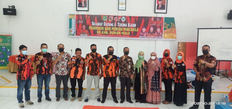 HUT Pemuda Pancasila ke-62, MPC PP Rohul Adakan Bakti Sosial dan Donor Darah