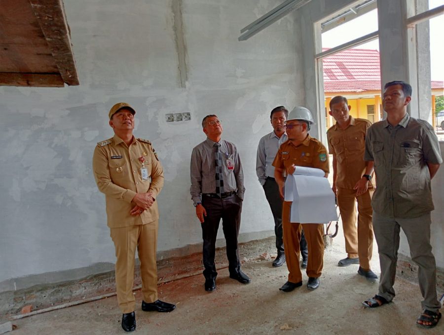 Jadi contoh bagi Perusahaan, Wabub Rohul Tinjau Bangunan Baru di SMPN 01 Rambah