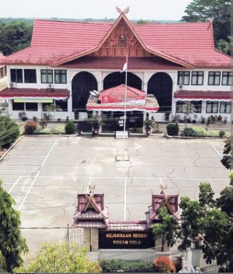 Kades Kepenuhan baru Diperikasa Kejari Rohul Terkait Dugaan PADes