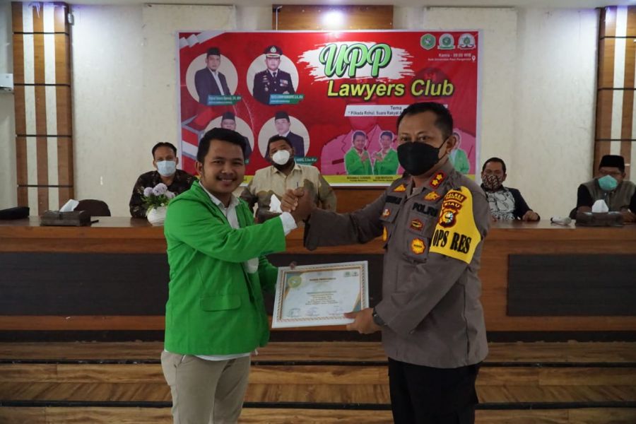 Kapolres  AKBP Taufiq Lukman Nurhidayat Jadi Narasumber Di Giat UPP Lawyers Club