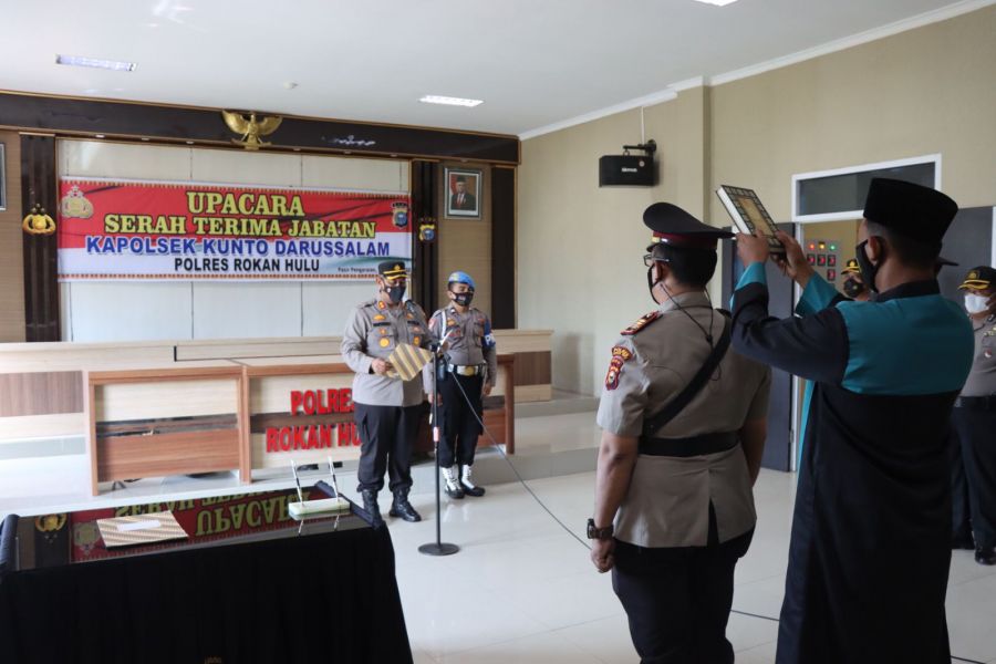 Kapolres Pimpin Sertijab  Kapolsek Kuntodarussalam
