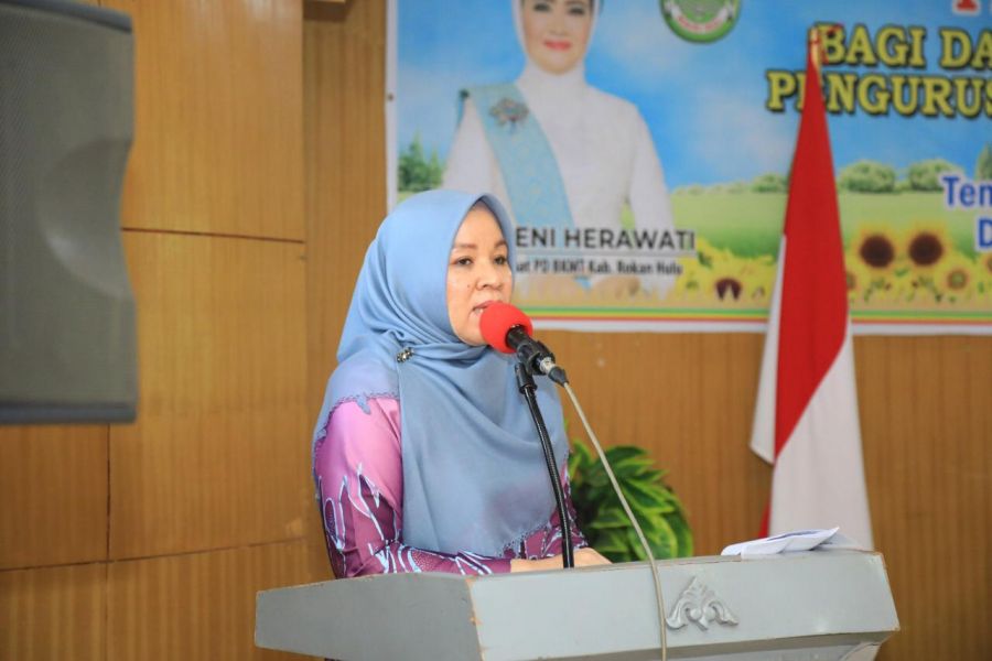 Ketua GOW Sri Yulita Buka Pelatihan Mubalighoh BKMT