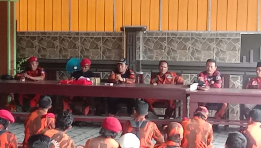 Ketua MPC PP Rohul Tunjuk Adha Sebagai Dankoti Mahati Dana