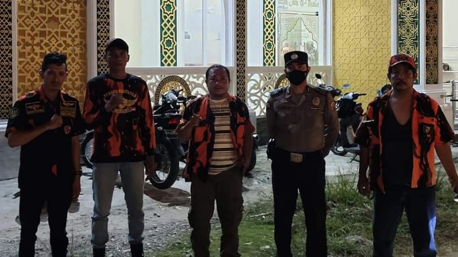 Ketua PAC Kabun Jepri Kerahkan Anggotanya Keamanan di Masjid Selama Bulan Suci Ramadhan