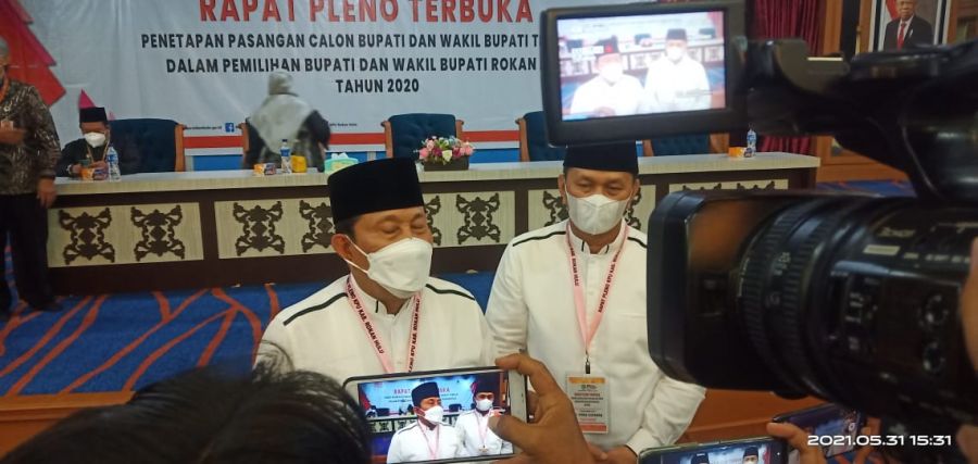 KPU Rohul Tetapkan Pasangan Sukiman dan Indra Gunawan Bupati dan Wabup