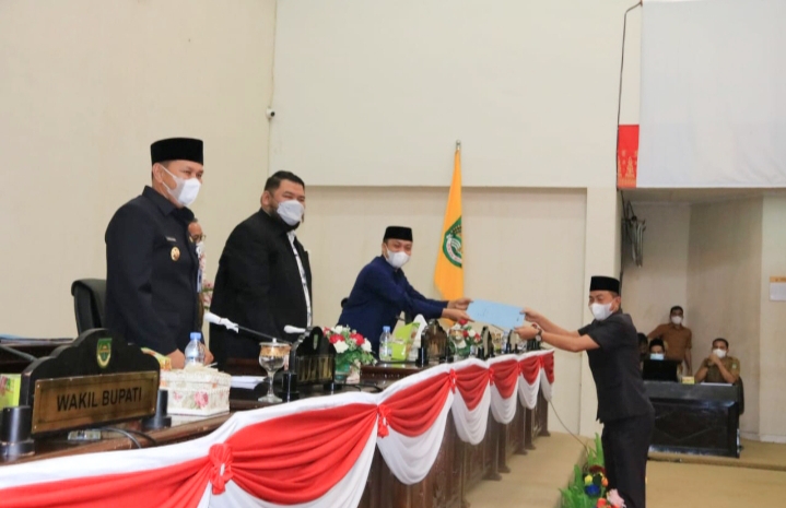 Rapat Paripurna Ranperda Perubahan APBD Tahun Anggaran 2021