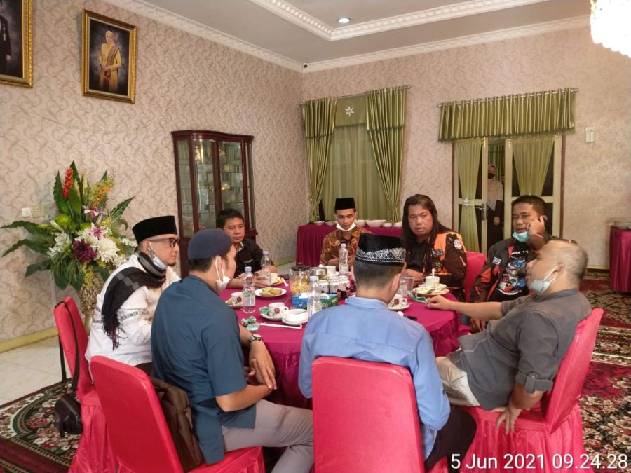 Safari Dakwah ke Rohul, Pemkab Minta Ustadz Zacky Mirza Isi Dakwah Ajakan Masyarakat Disiplin Prokes