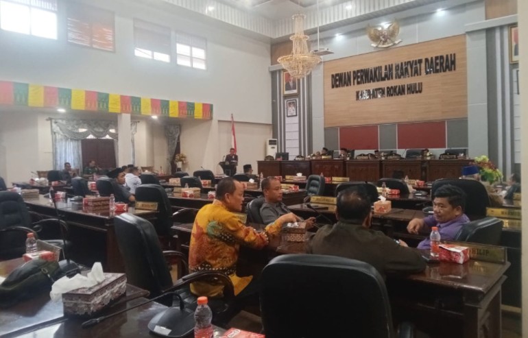 Sekda Hadiri Paripurna Penyampaian LKPJ Bupati Tahun 2023