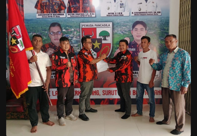 Syahmadi Malau Resmi Kukuhkan Ketua Kecamatan Rambah Samo 