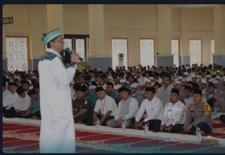 Tabligh Akbar HUT Ke-25 Rohul, Pemkab Datangkan Ustazah Muhammad Subki Al-Bughury
