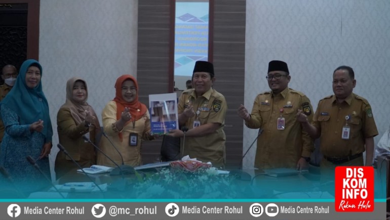Turunkan Angka Stunting, Bupati Sukiman Terima DAK dari BKKBN Perwakilan Riau Senilai 5,9 Miliar
