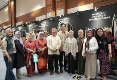 Mojao.Art Bawa Songket Silungkang ke Panggung Nasional, Arindha Sukma Bidik Generasi Muda